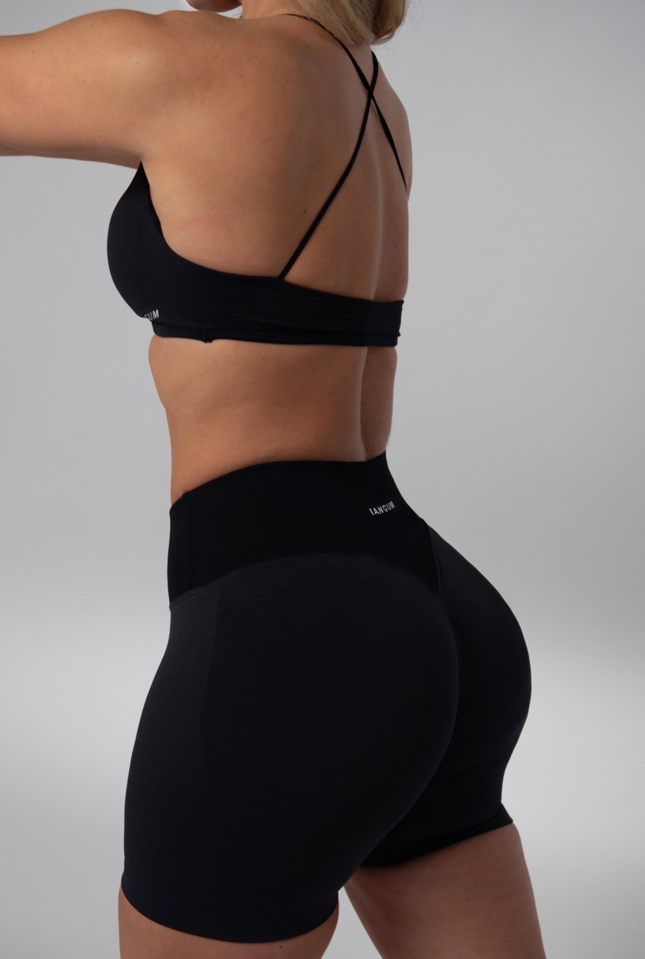 Elevate Push up Shorts - Black