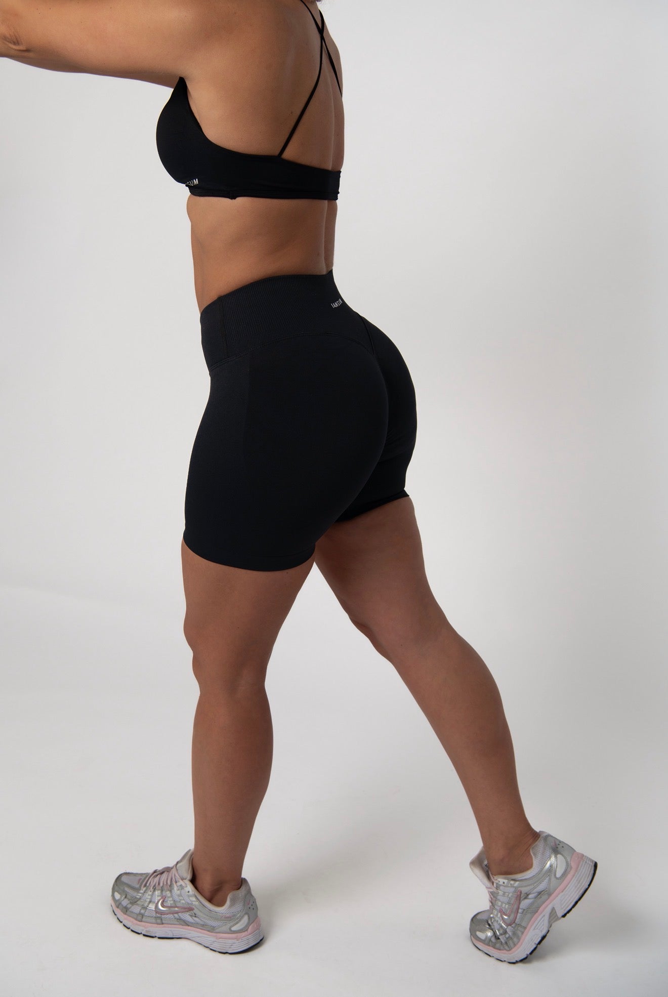 Elevate Push up Shorts - Black
