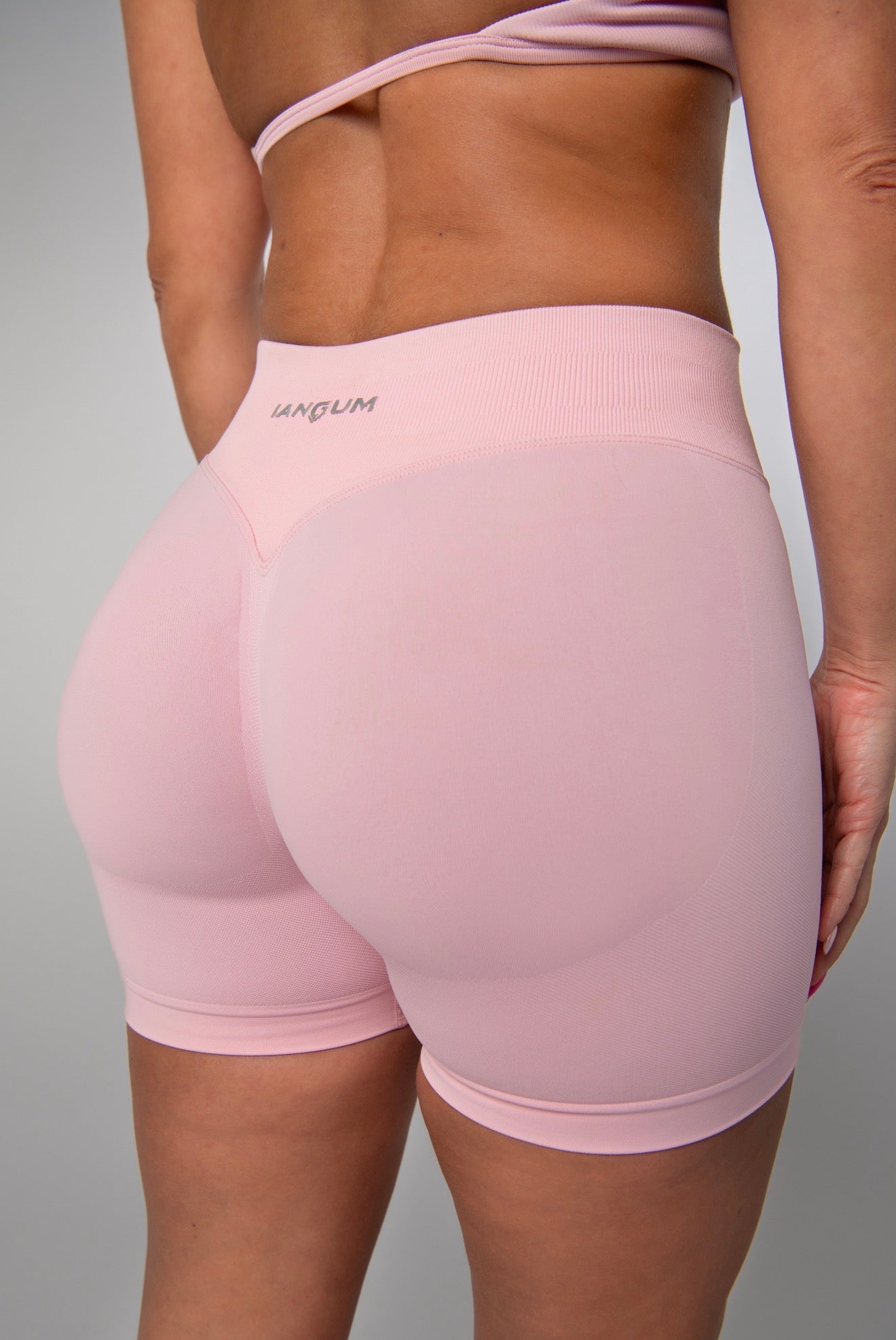 Sculpt Push up Shorts - Baby Pink